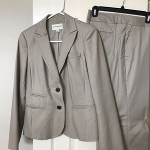 Banana Republic Pant Suit